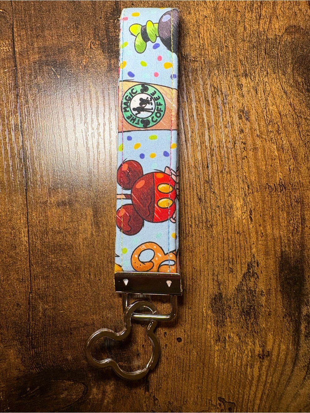 Blue Mickey Snack-Themed Wrist Keychain Strap
